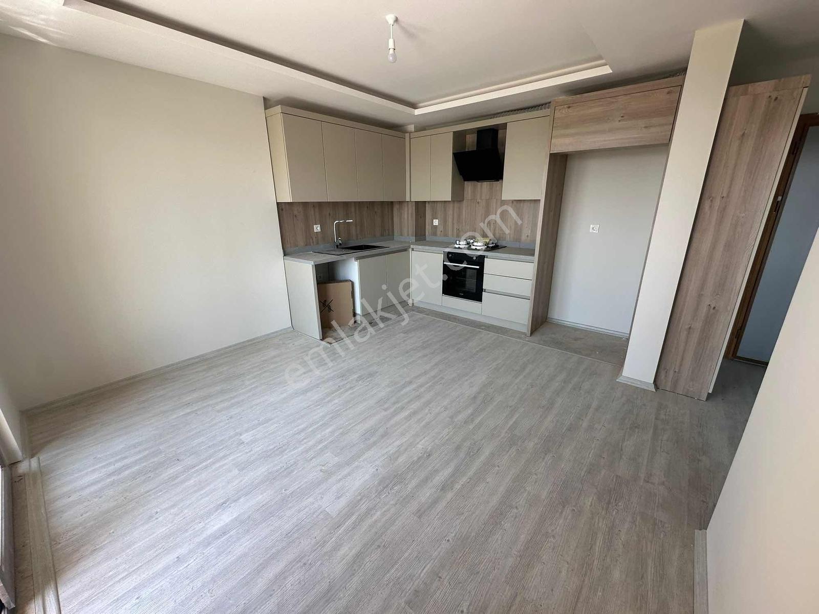 Göçerler'de Site İçi Havuzlu Satılık Lüks Manzaralı 1+1 Daire - Görsel 25
