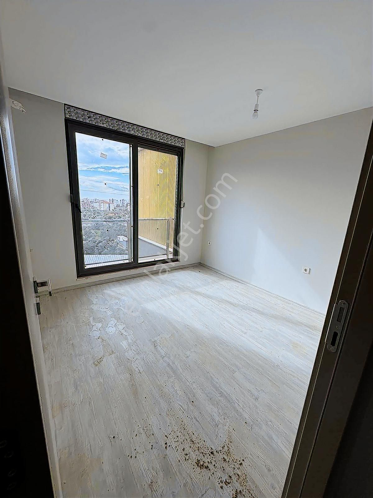 Göçerler'de Site İçi Havuzlu Satılık Lüks Manzaralı 1+1 Daire - Görsel 11