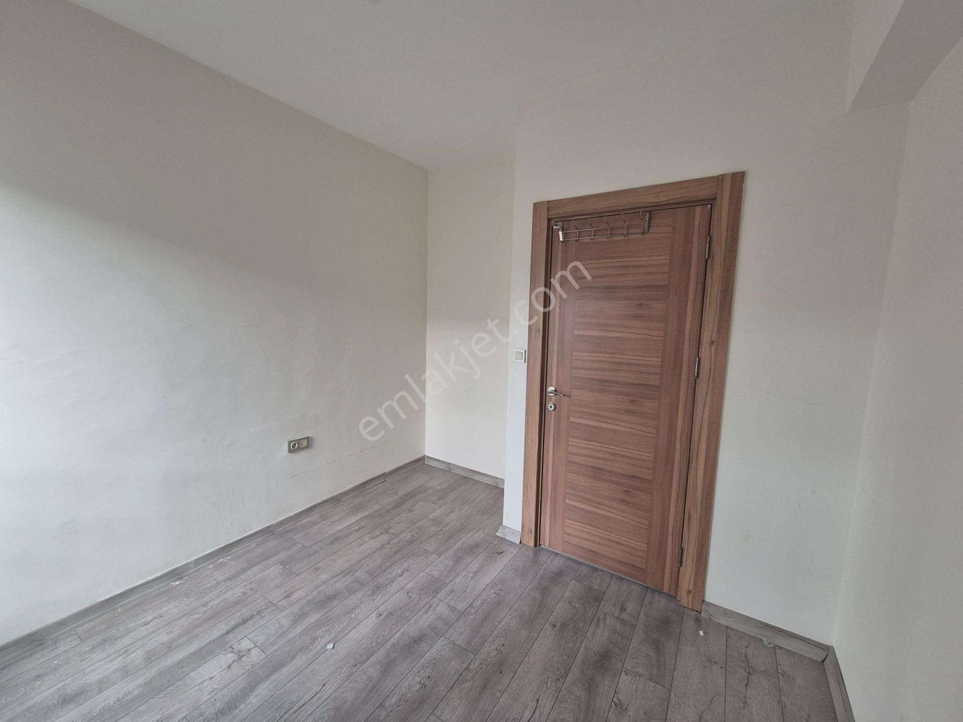 C21 Cius; Hastane Toki De Asansörlü 2+1 Ara Kat Kiralık Daire - Görsel 22