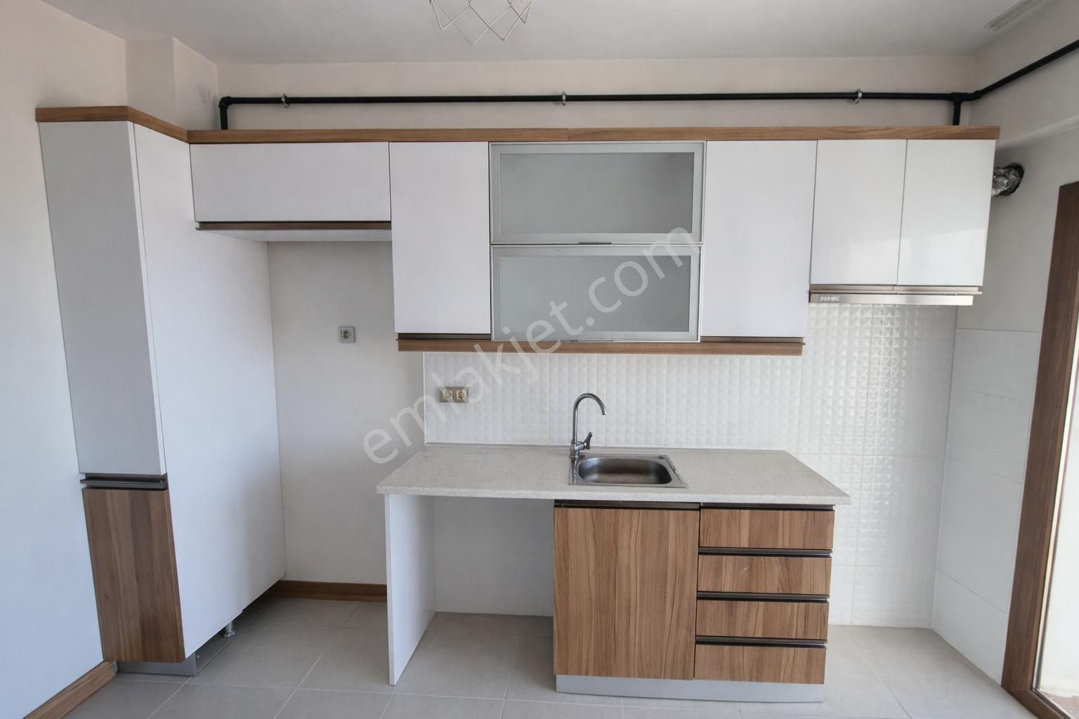 C21 Cius; Hastane Toki De Asansörlü 2+1 Ara Kat Kiralık Daire - Görsel 14