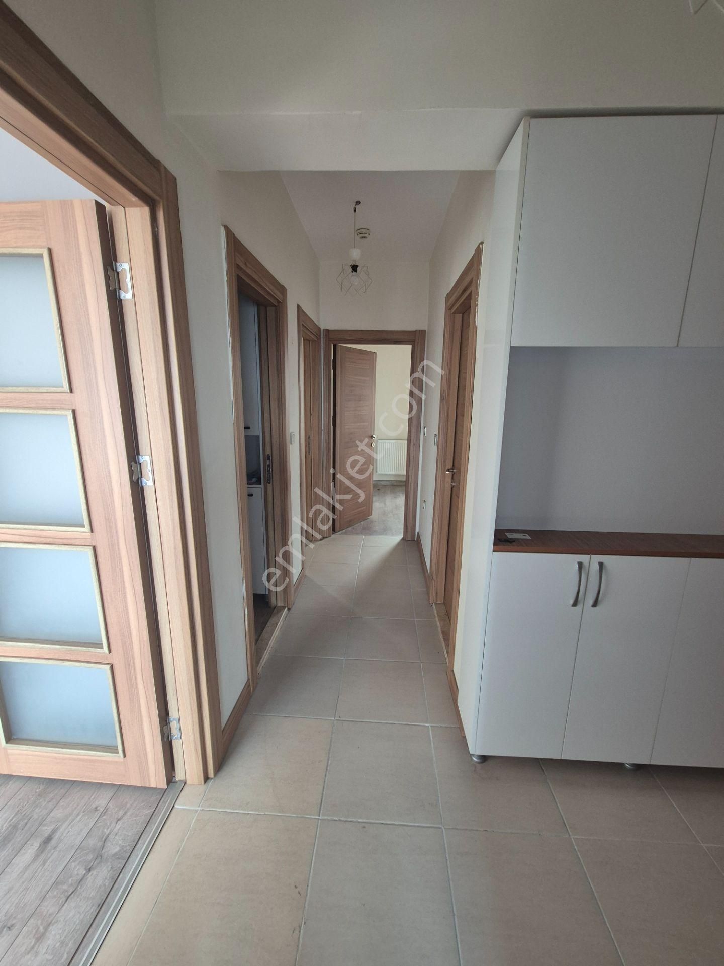 C21 Cius; Hastane Toki De Asansörlü 2+1 Ara Kat Kiralık Daire - Görsel 10