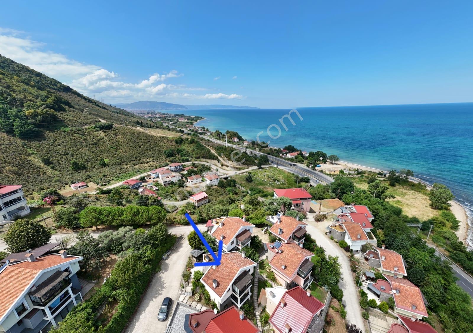 Gülyalı Tepealtı Vilları 4+1 Triples Müstakil Villa/for Sale - Görsel 2
