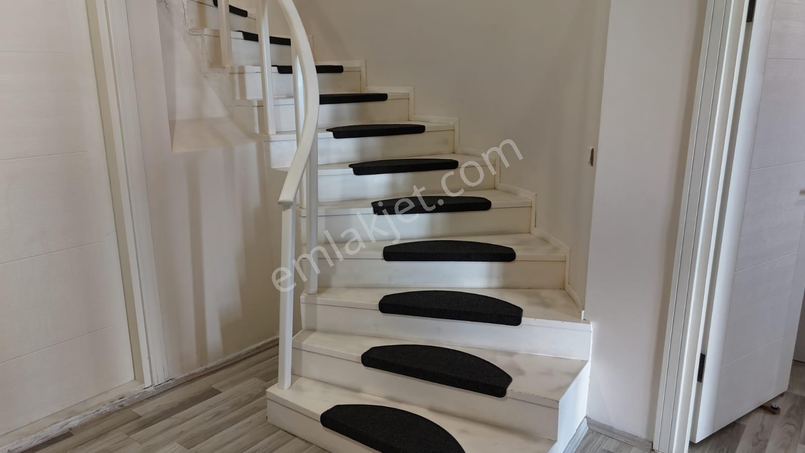 Gülyalı Tepealtı Vilları 4+1 Triples Müstakil Villa/for Sale - Görsel 8
