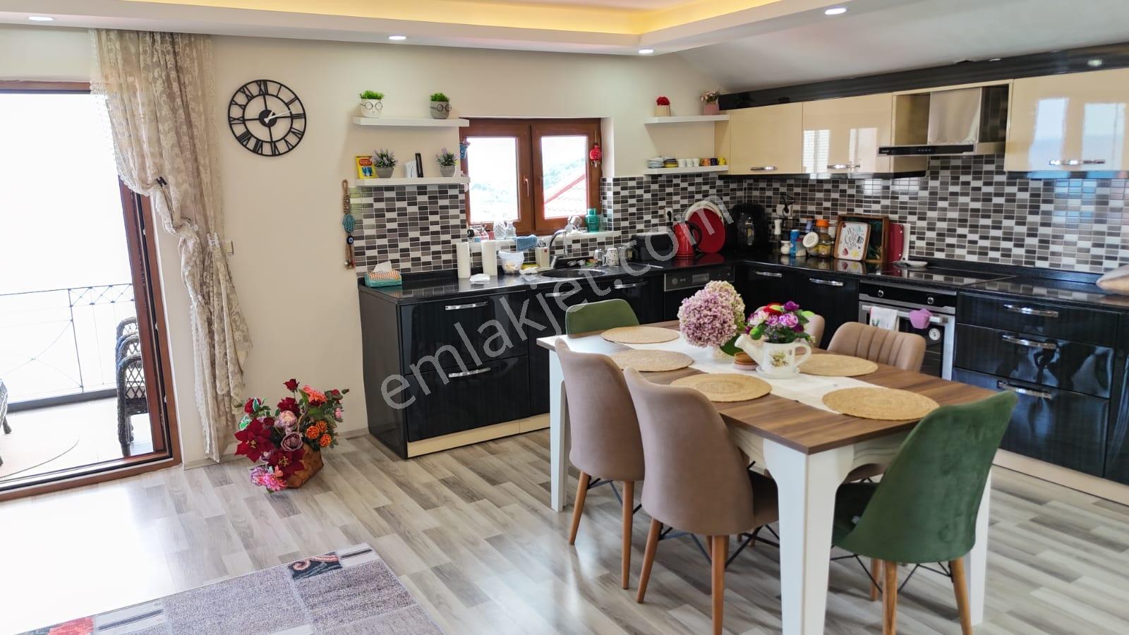 Gülyalı Tepealtı Vilları 4+1 Triples Müstakil Villa/for Sale - Görsel 9
