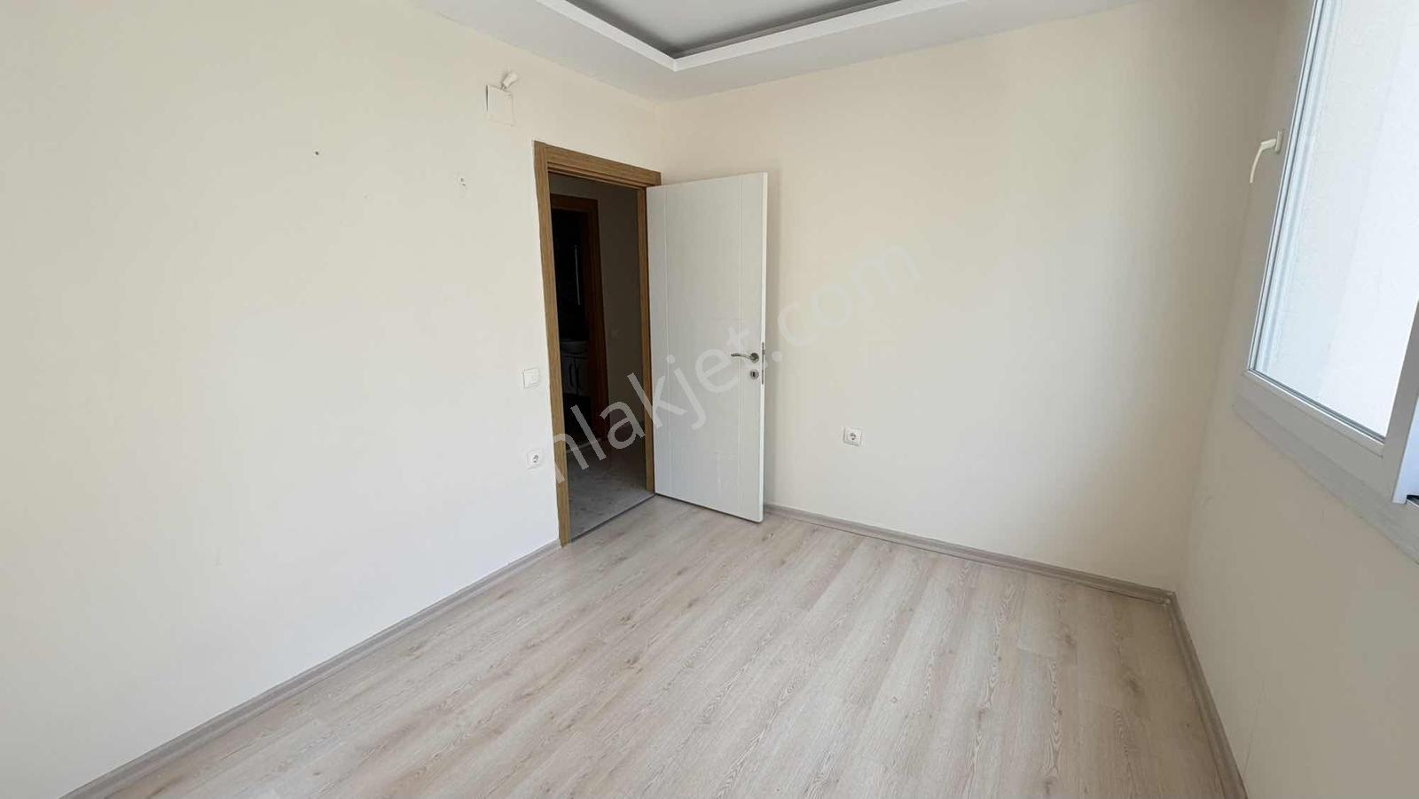 Atc'dan Belediye Yanında 3+1 Kiralık Daire - Görsel 17