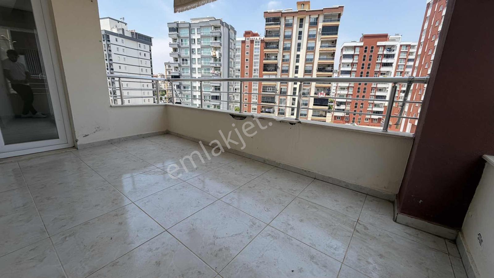 Atc'dan Belediye Yanında 3+1 Kiralık Daire - Görsel 12