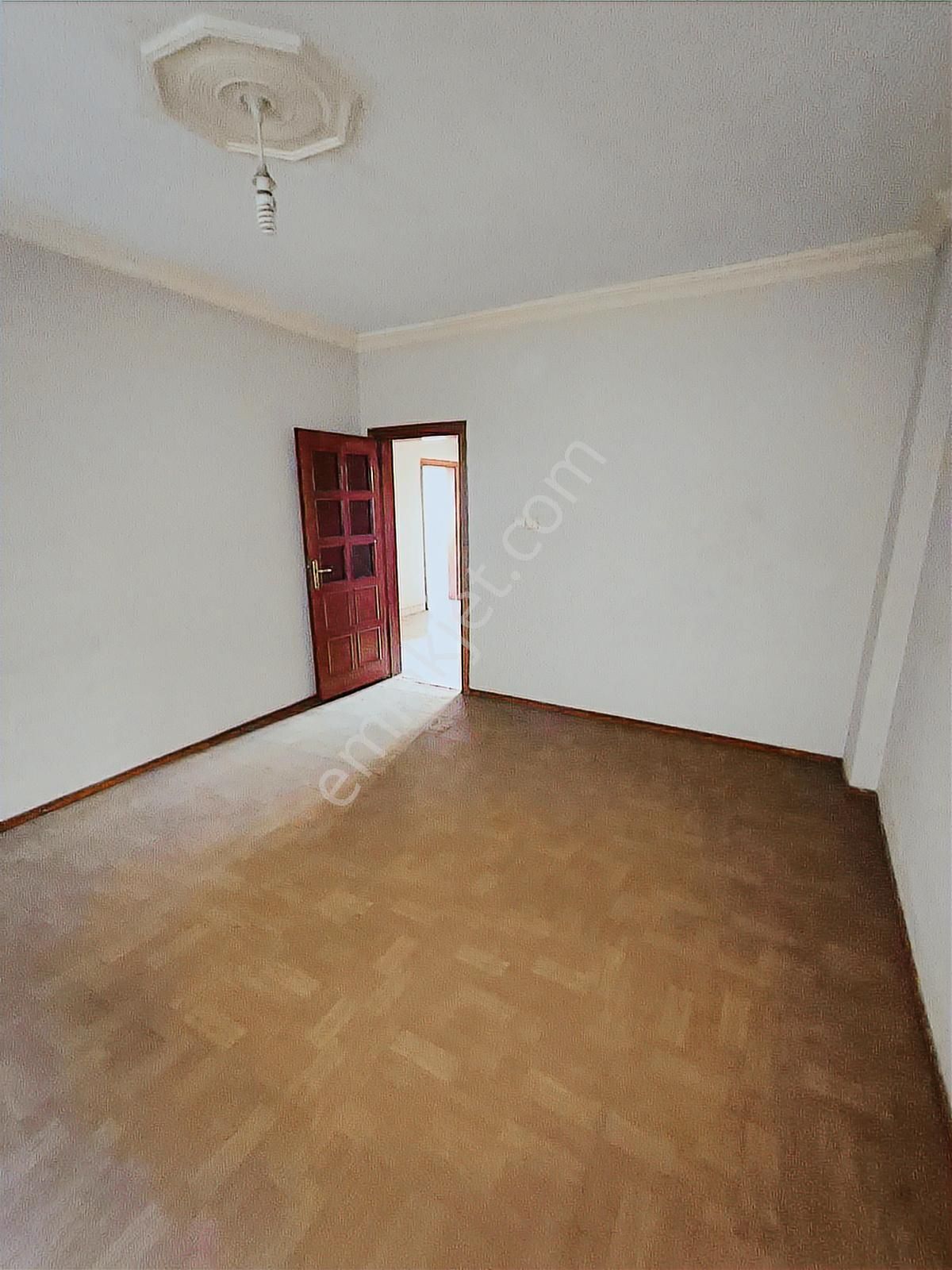 Koru Emlaktan Fırsat 2+1 Arakat 29m2 Arsa Paylı Daire Satılıktır - Görsel 18