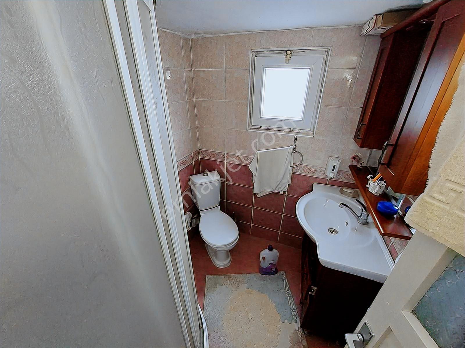 Lidya'dan Gölcük Mrkz'de Yüksek Kira Getirili Satılık Bina &arsa - Görsel 15