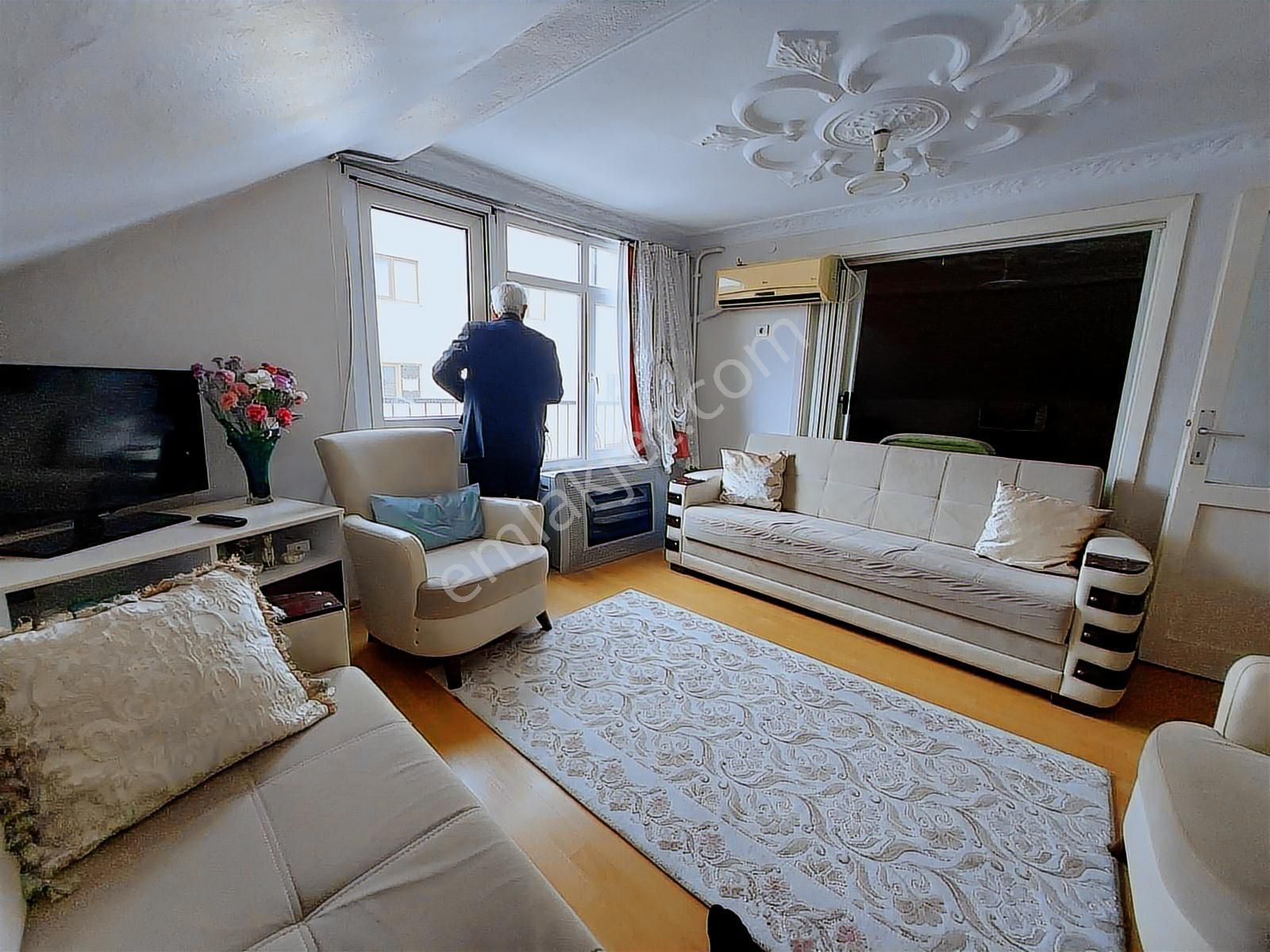 Lidya'dan Gölcük Mrkz'de Yüksek Kira Getirili Satılık Bina &arsa - Görsel 2