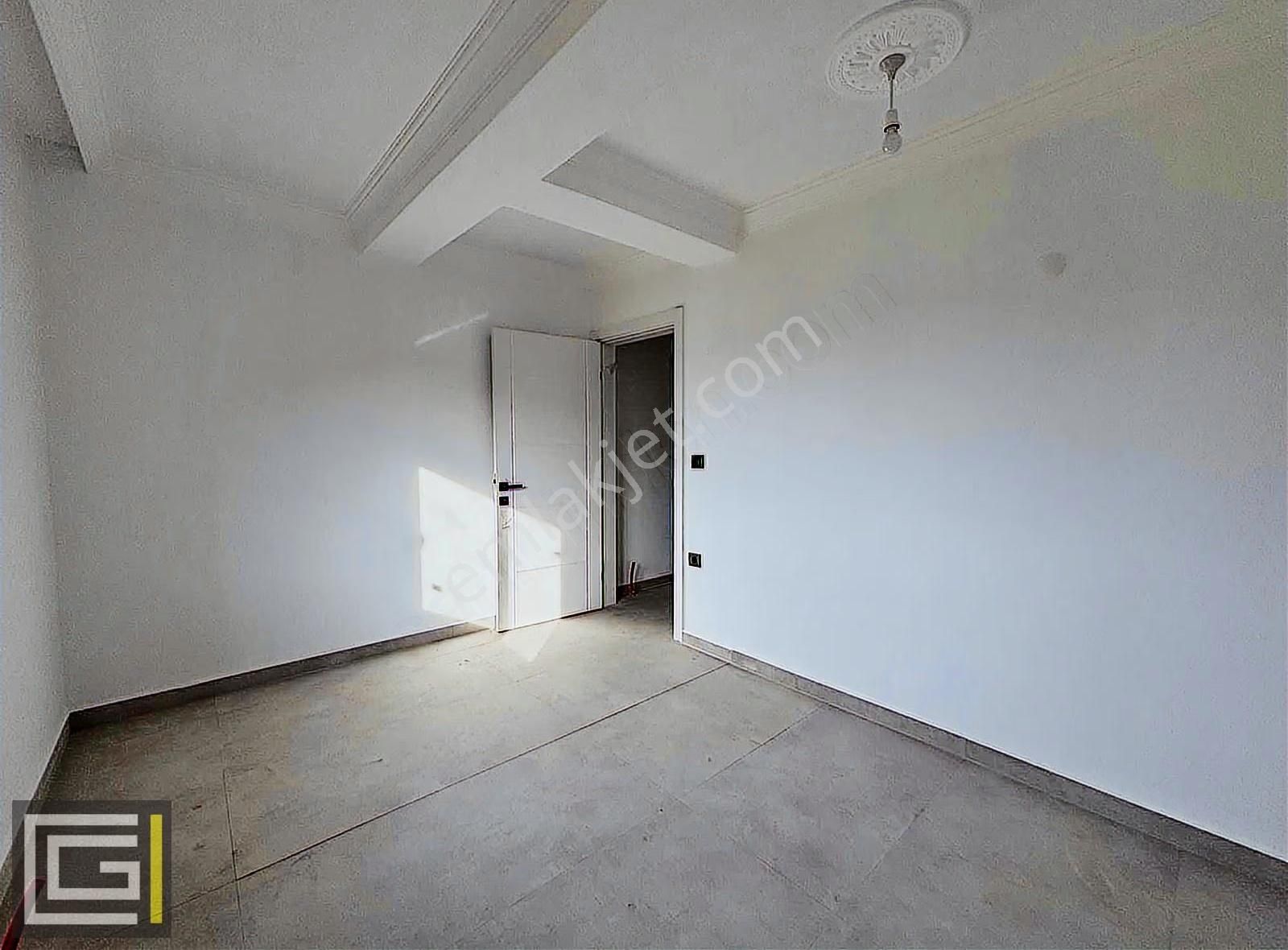 Foça Mahallesinde Yeni Yapı Merkezi Noktada 3+1 Satılık Dubleks - Görsel 2