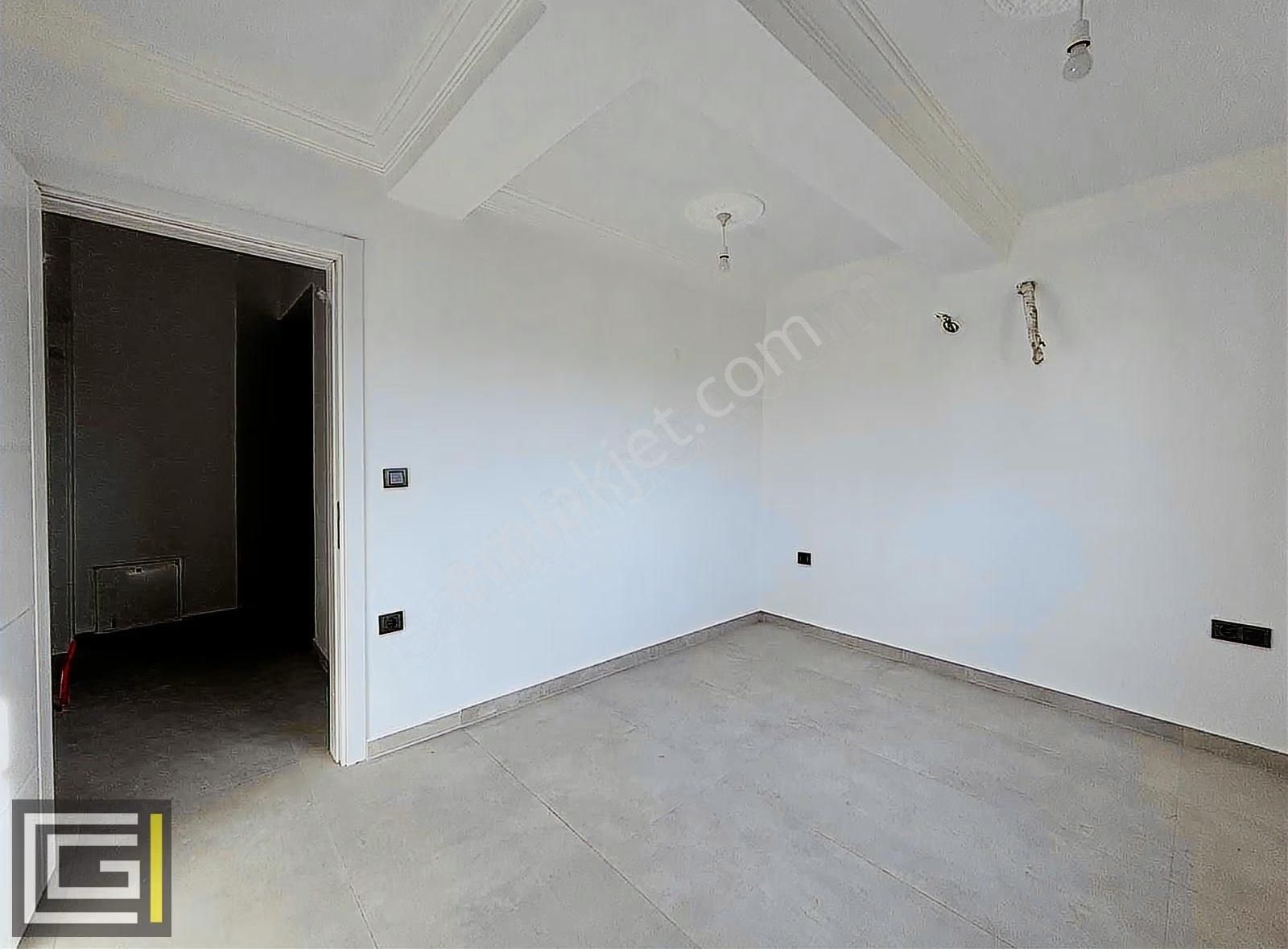 Foça Mahallesinde Yeni Yapı Merkezi Noktada 3+1 Satılık Dubleks - Görsel 4