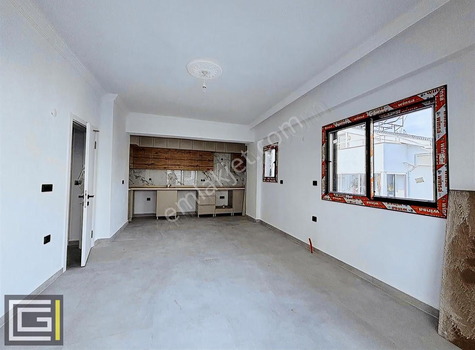 Foça Mahallesinde Yeni Yapı Merkezi Noktada 3+1 Satılık Dubleks - Görsel 14