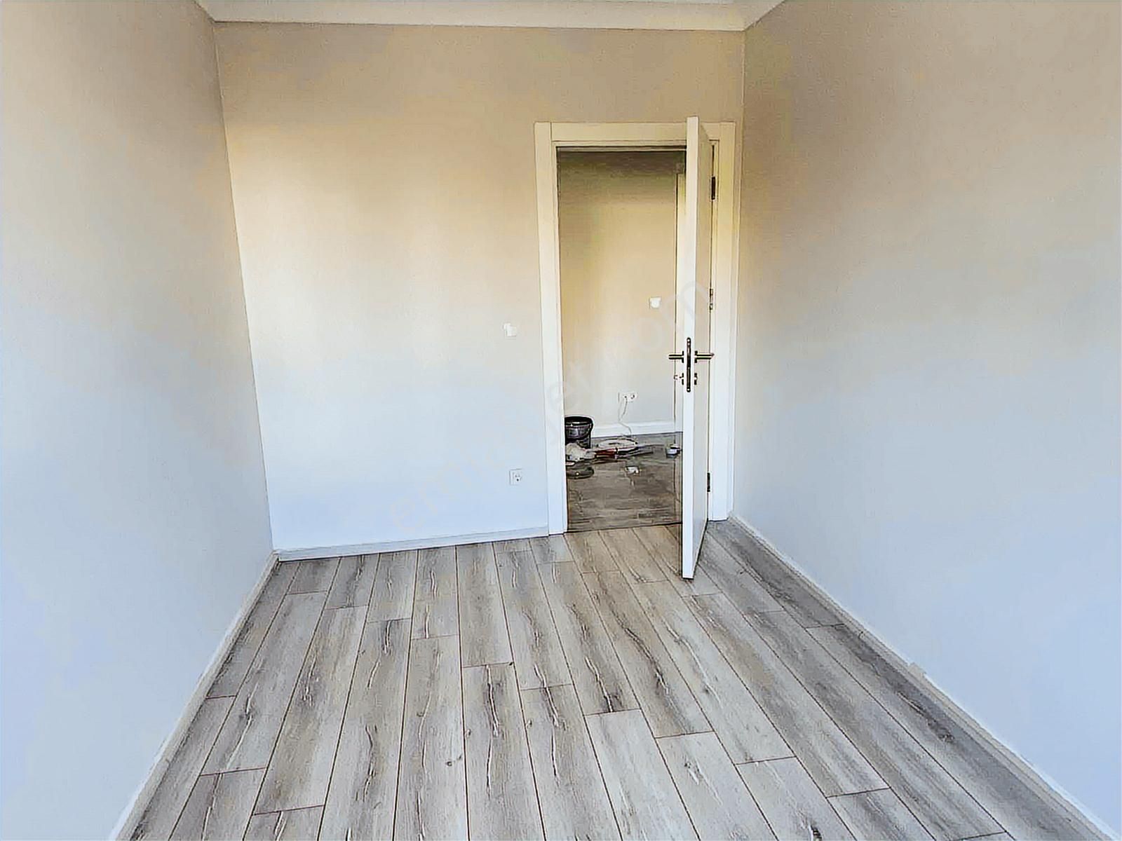 Tuzla Sahilde Site İçi 3+1 Cephesi Açık Kiralık Daire - Görsel 11