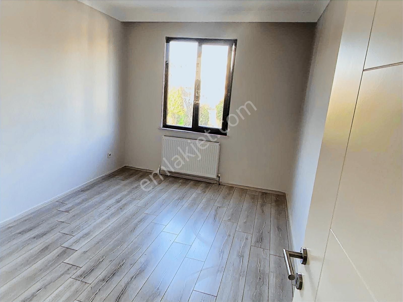 Tuzla Sahilde Site İçi 3+1 Cephesi Açık Kiralık Daire - Görsel 3