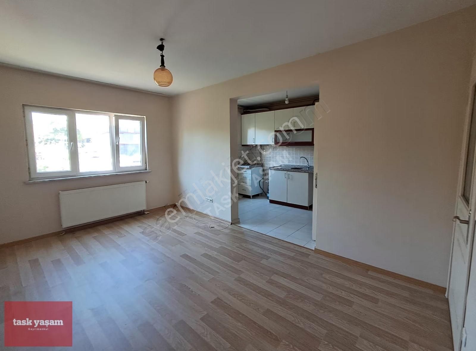 Tuzla Kiptaş 2. Etap A Blok Kiralık 2+1 Daire - Görsel 11