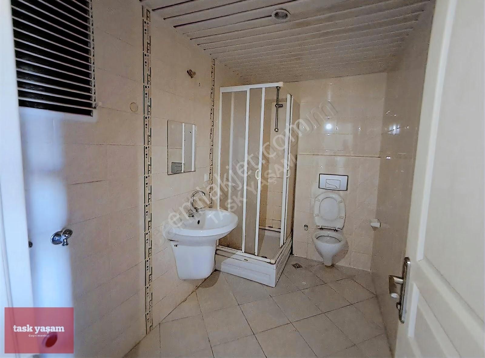 Tuzla Kiptaş 2. Etap A Blok Kiralık 2+1 Daire - Görsel 5