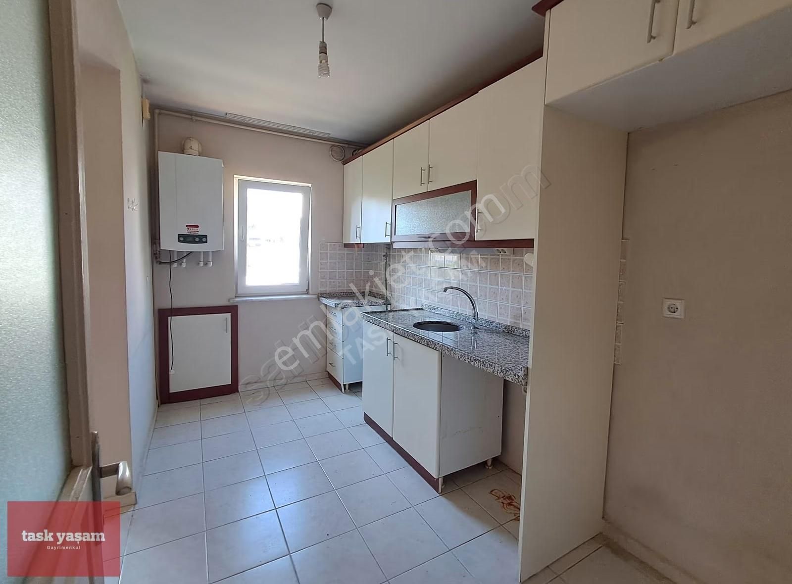 Tuzla Kiptaş 2. Etap A Blok Kiralık 2+1 Daire - Görsel 7