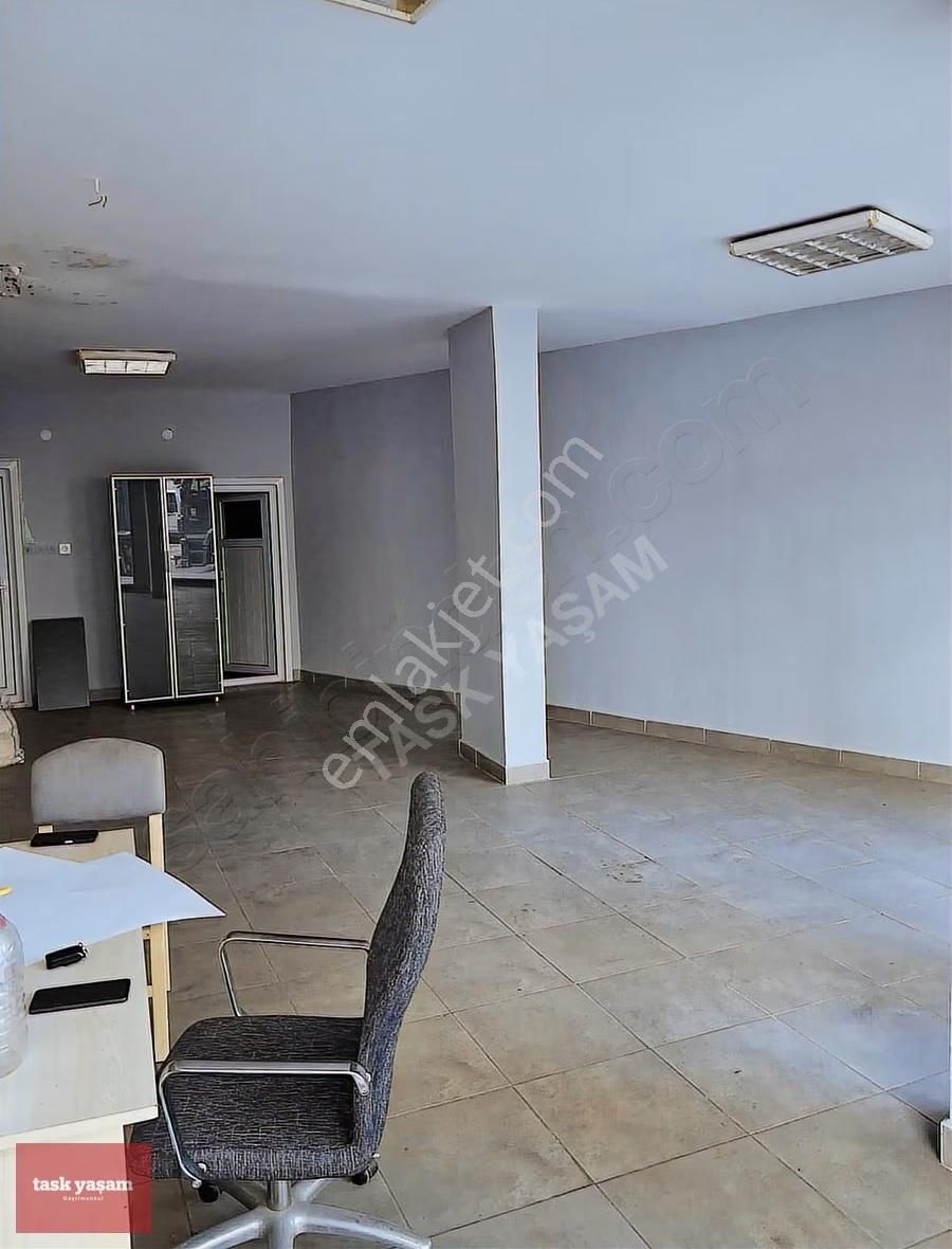 Pazar Yolu | Pazarlık Paylı Kiralık Dükkan - Görsel 17