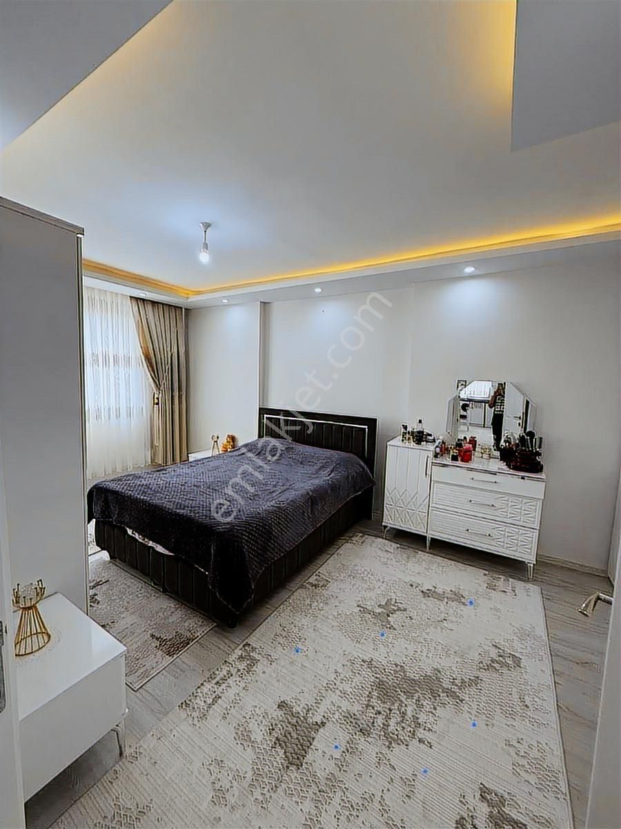 Vesile'den Migros Civarında Ultra Geniş 2+1 - Görsel 3