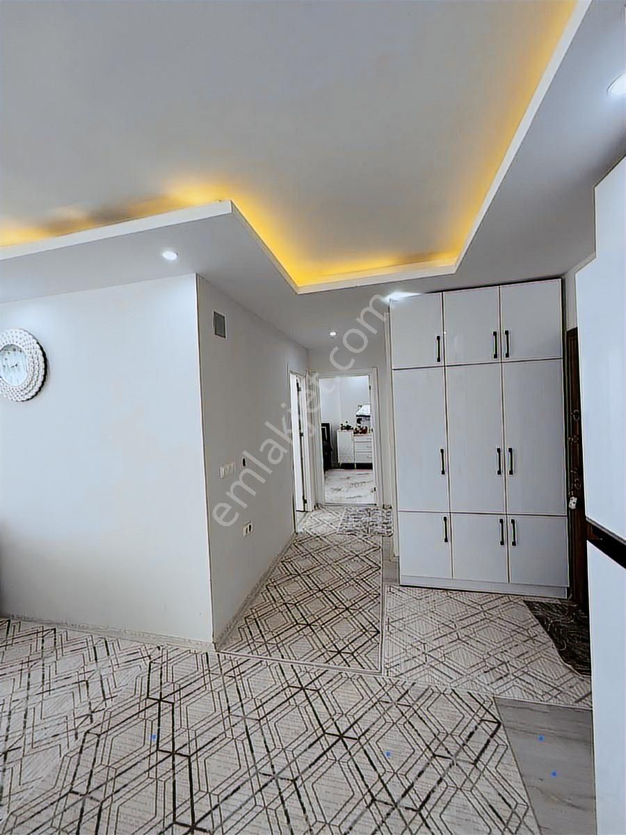 Vesile'den Migros Civarında Ultra Geniş 2+1 - Görsel 4