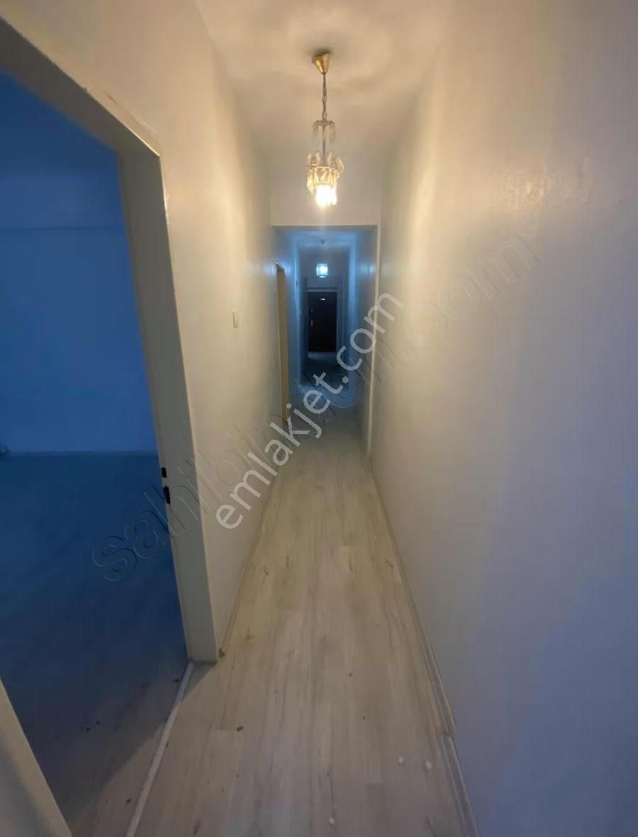 Buraxtan Uçkuyularda Sitede Geniş 3+1 Doğalgazlı Kiralık Daire - Görsel 12