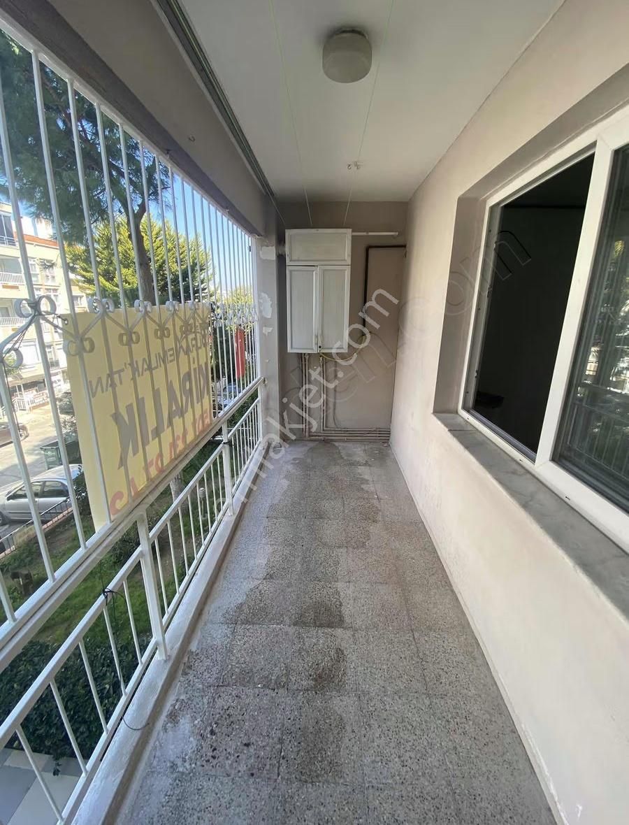 Buraxtan Uçkuyularda Sitede Geniş 3+1 Doğalgazlı Kiralık Daire - Görsel 10