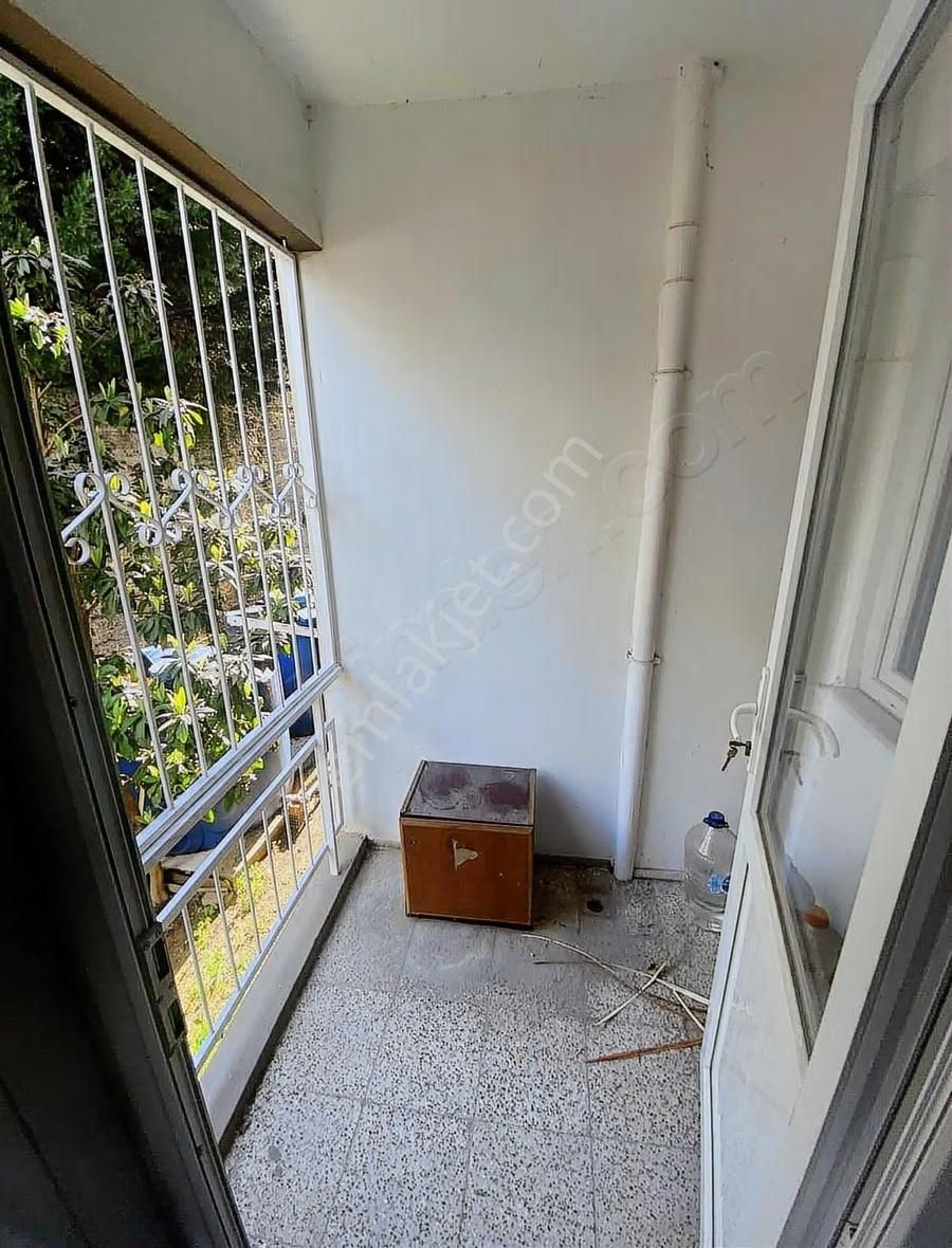 Buraxtan Uçkuyularda Sitede Geniş 3+1 Doğalgazlı Kiralık Daire - Görsel 16