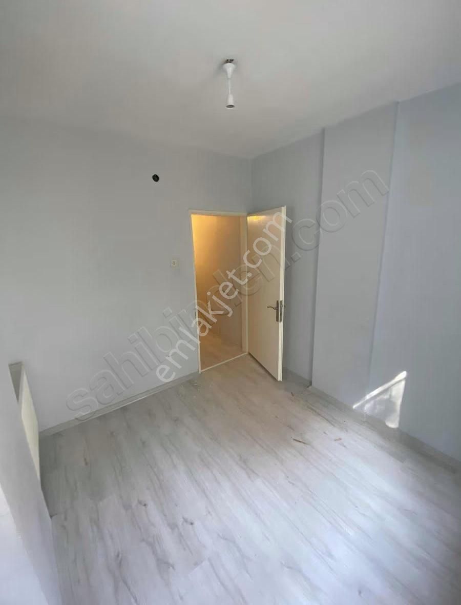 Buraxtan Uçkuyularda Sitede Geniş 3+1 Doğalgazlı Kiralık Daire - Görsel 15