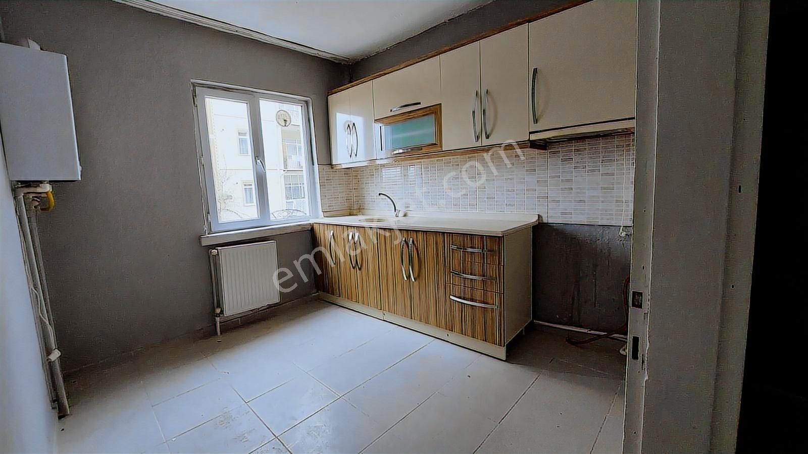 Sincan Fatih De Metro Karşısında Sitede 3+1 - Görsel 3