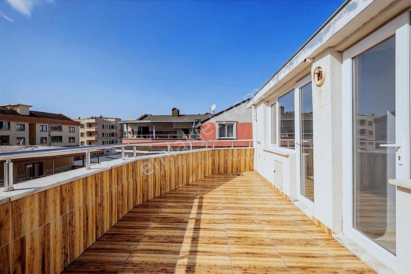 Room Gayrimenkul 5+1 Geniş Aile İçin Uygun Güzel Konumda Dublex - Görsel 27