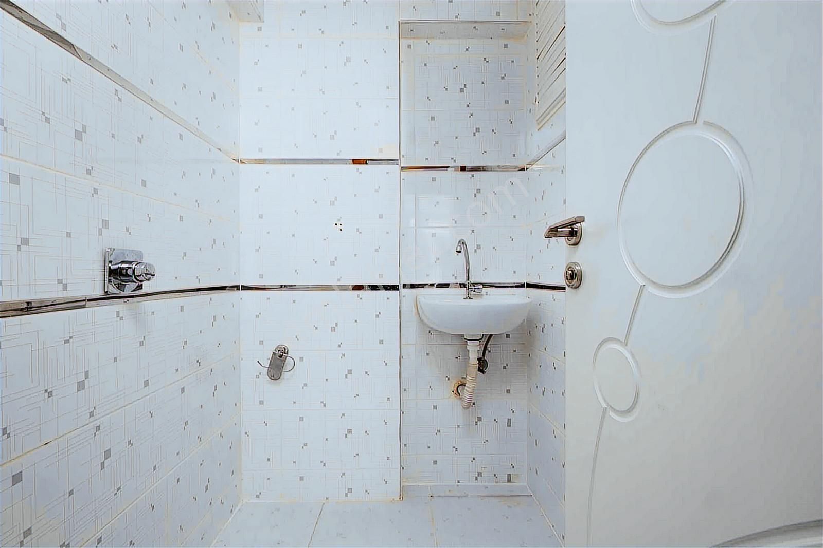 Room Gayrimenkul 5+1 Geniş Aile İçin Uygun Güzel Konumda Dublex - Görsel 20