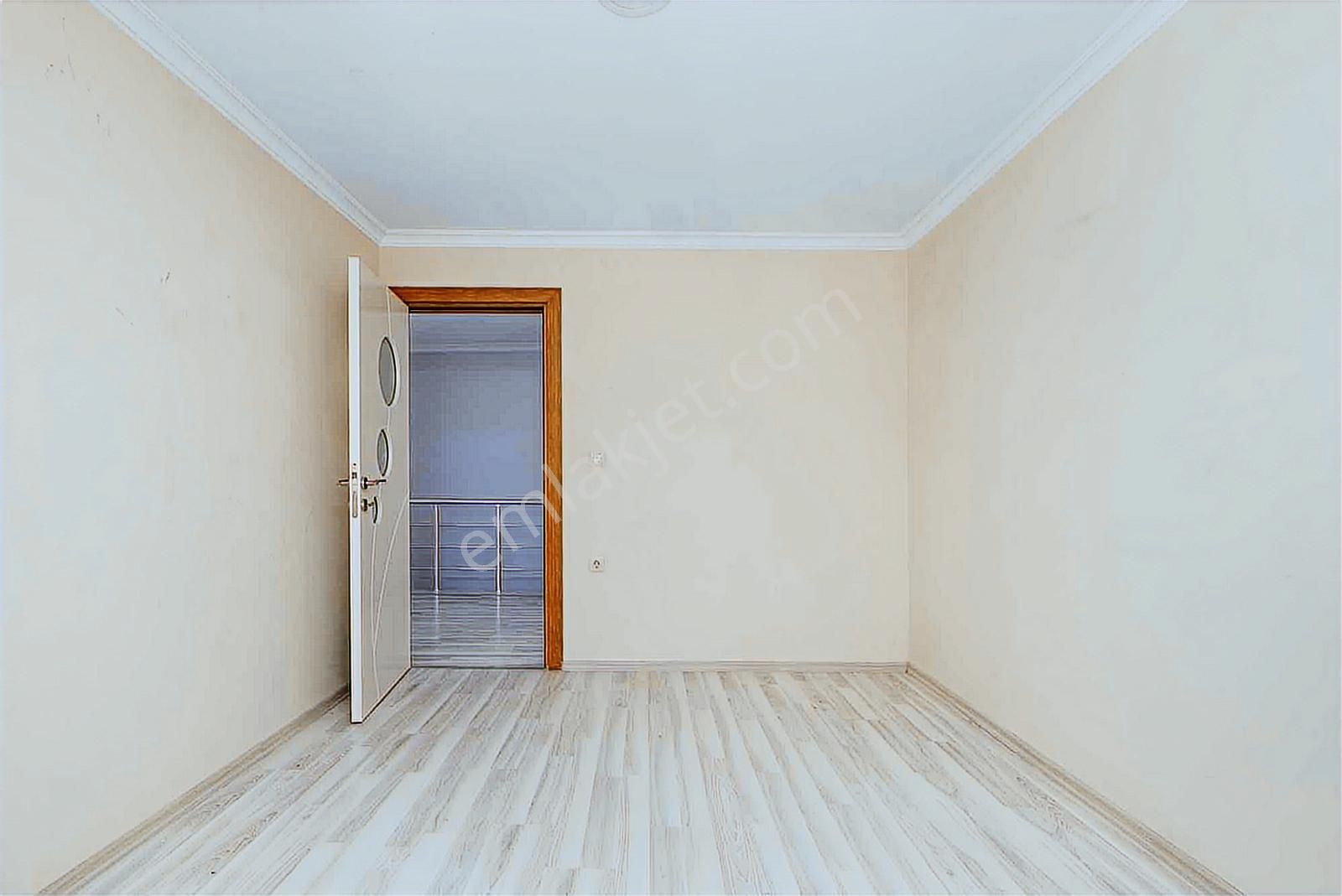 Room Gayrimenkul 5+1 Geniş Aile İçin Uygun Güzel Konumda Dublex - Görsel 2