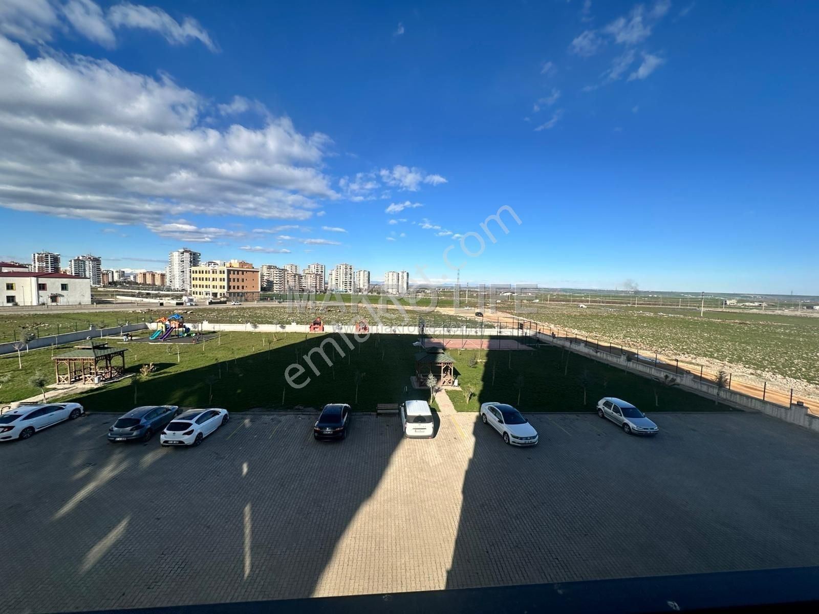 Üçkuyu'da Geniş 2+1 Kiralık Daire