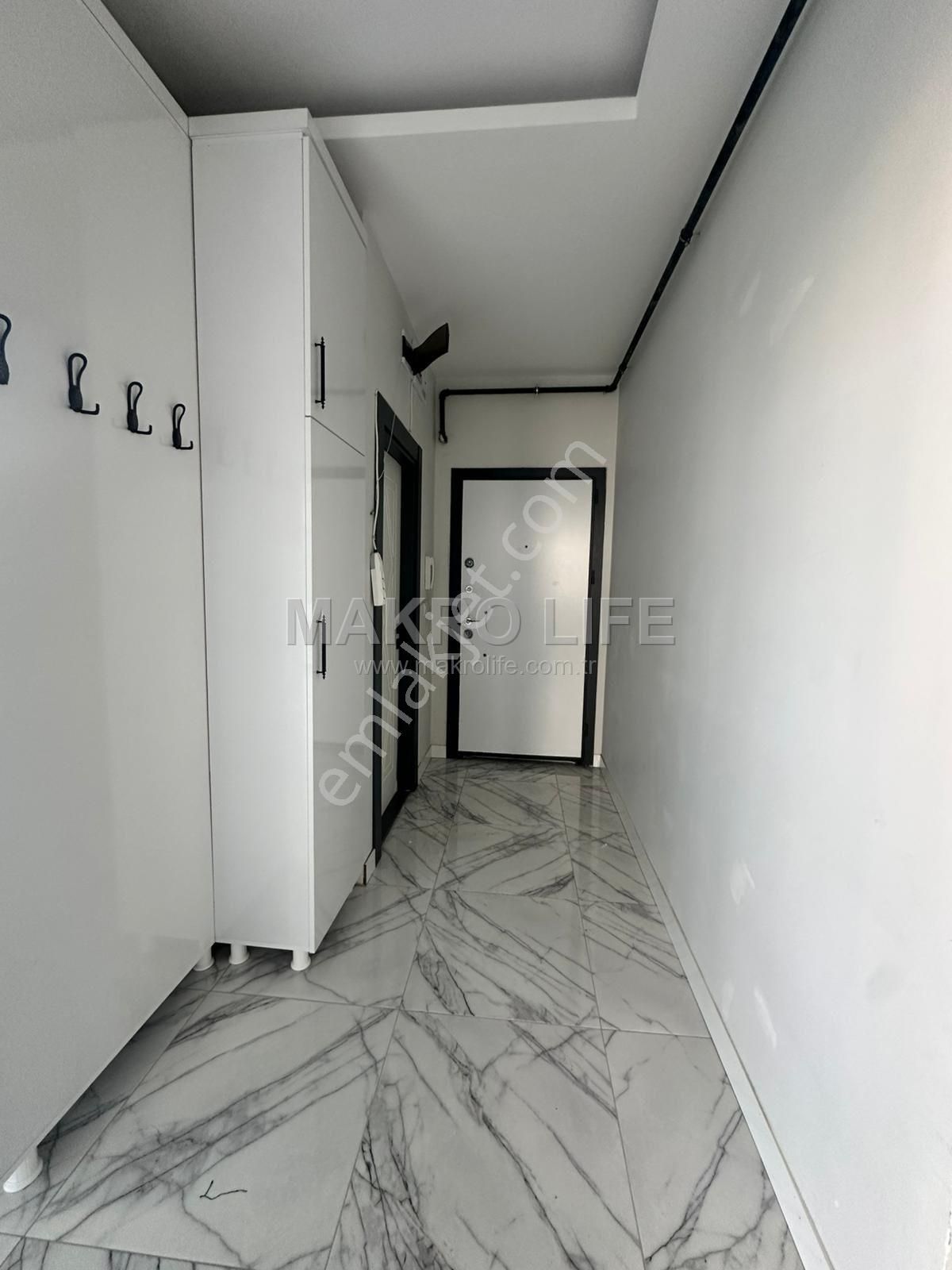 Üçkuyu'da Geniş 2+1 Kiralık Daire - Görsel 8