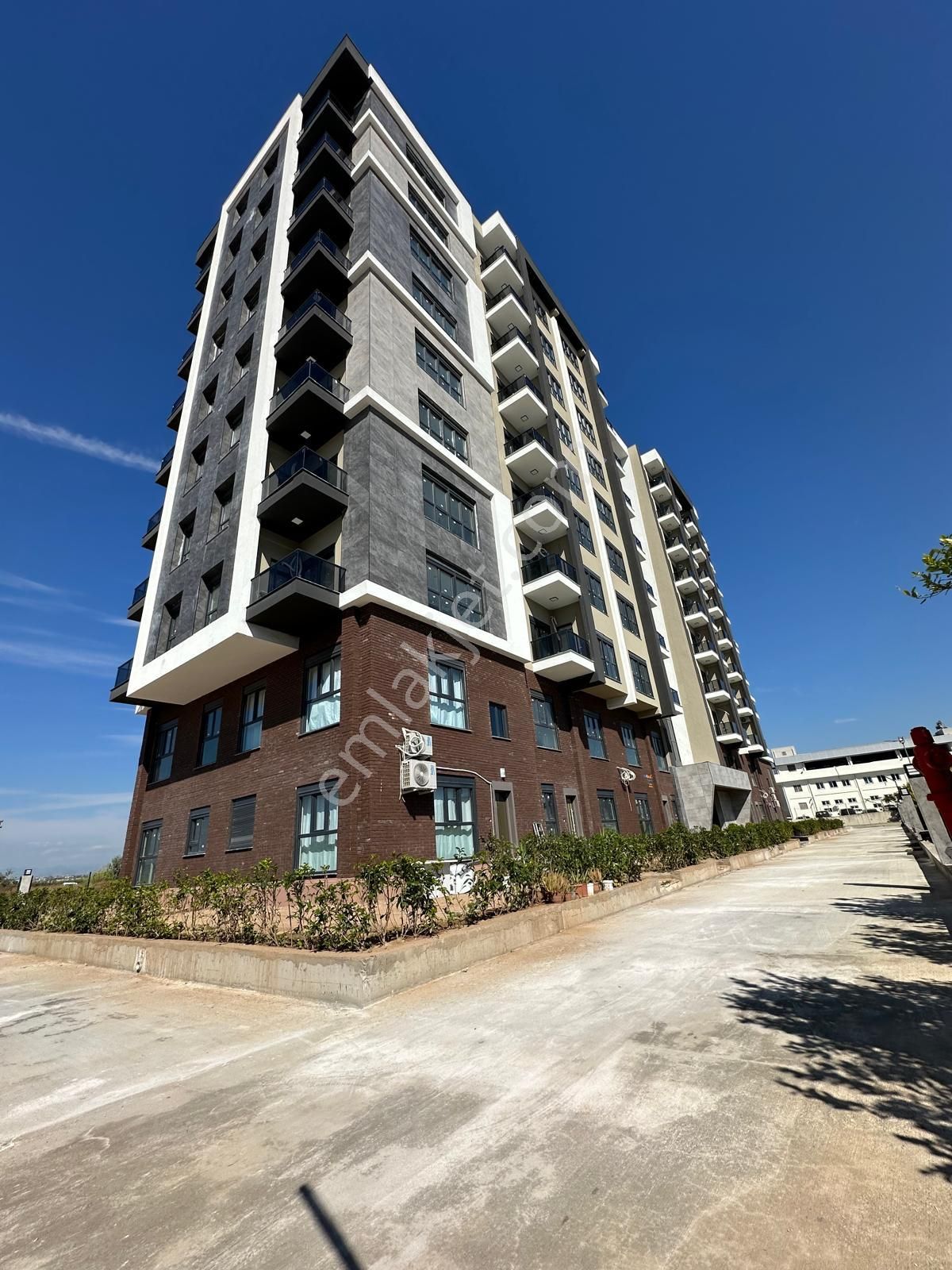 Antalya Havalimanı Karşısı Agora Avm Dibi Sitede Havuzlu Lüx 1+0 Satılık Daire - Görsel 3
