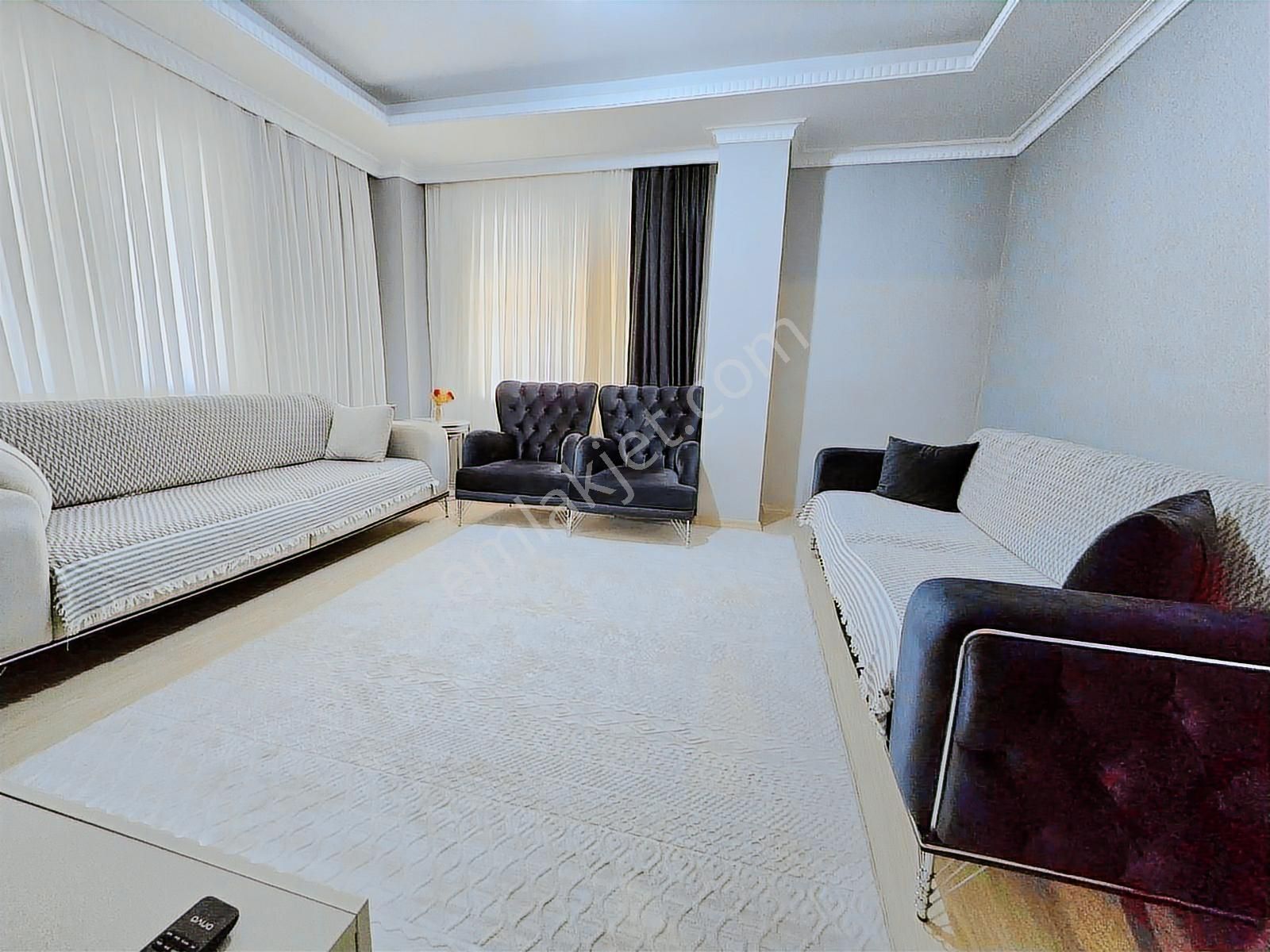 Mimar Yapıdan Meydanda Satılık 2+1 İskanlı Y.giriş - Görsel 18