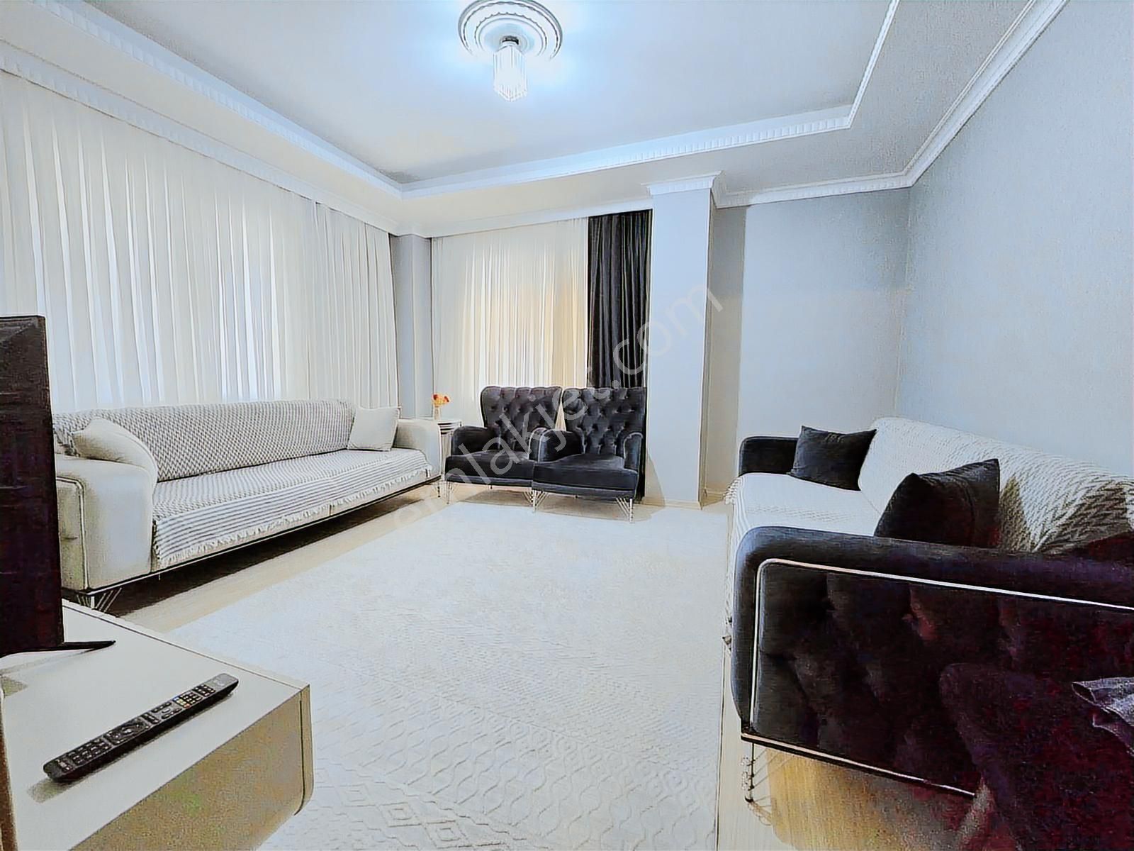 Mimar Yapıdan Meydanda Satılık 2+1 İskanlı Y.giriş - Görsel 14