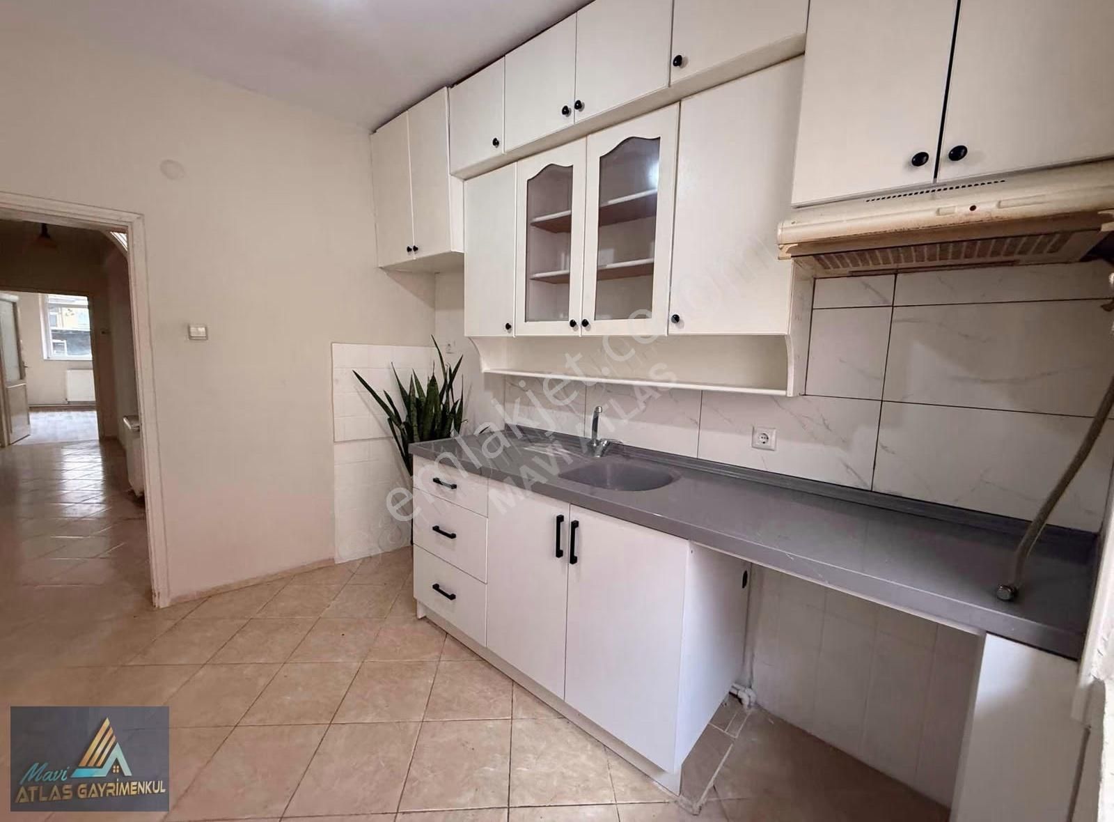 Gürbüz Cami Yani İçi Bakımlı 2+1 Daire - Görsel 4