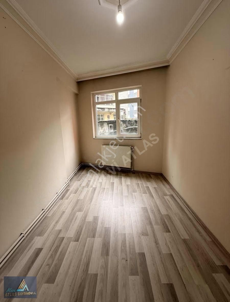 Gürbüz Cami Yani İçi Bakımlı 2+1 Daire - Görsel 35