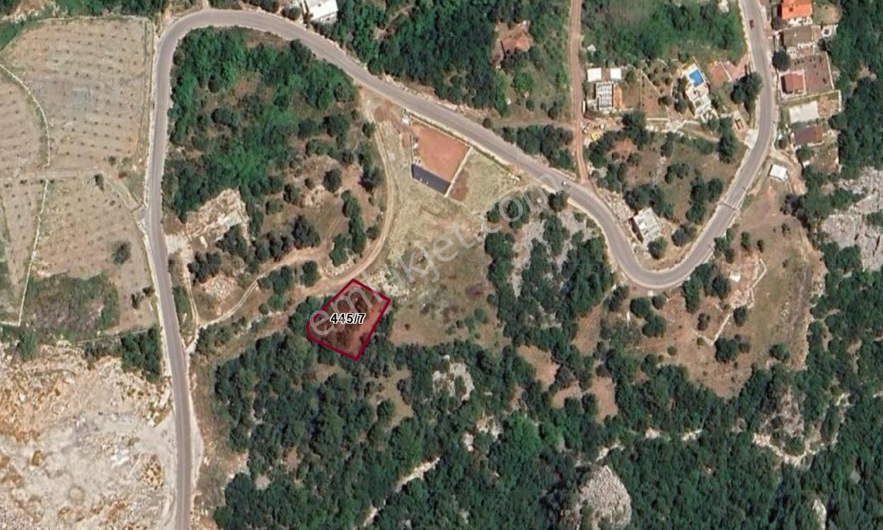 Antalya Kumluca Adrasanda Yola Cepheli 1060 M2 Satılık Arsa - Görsel 3