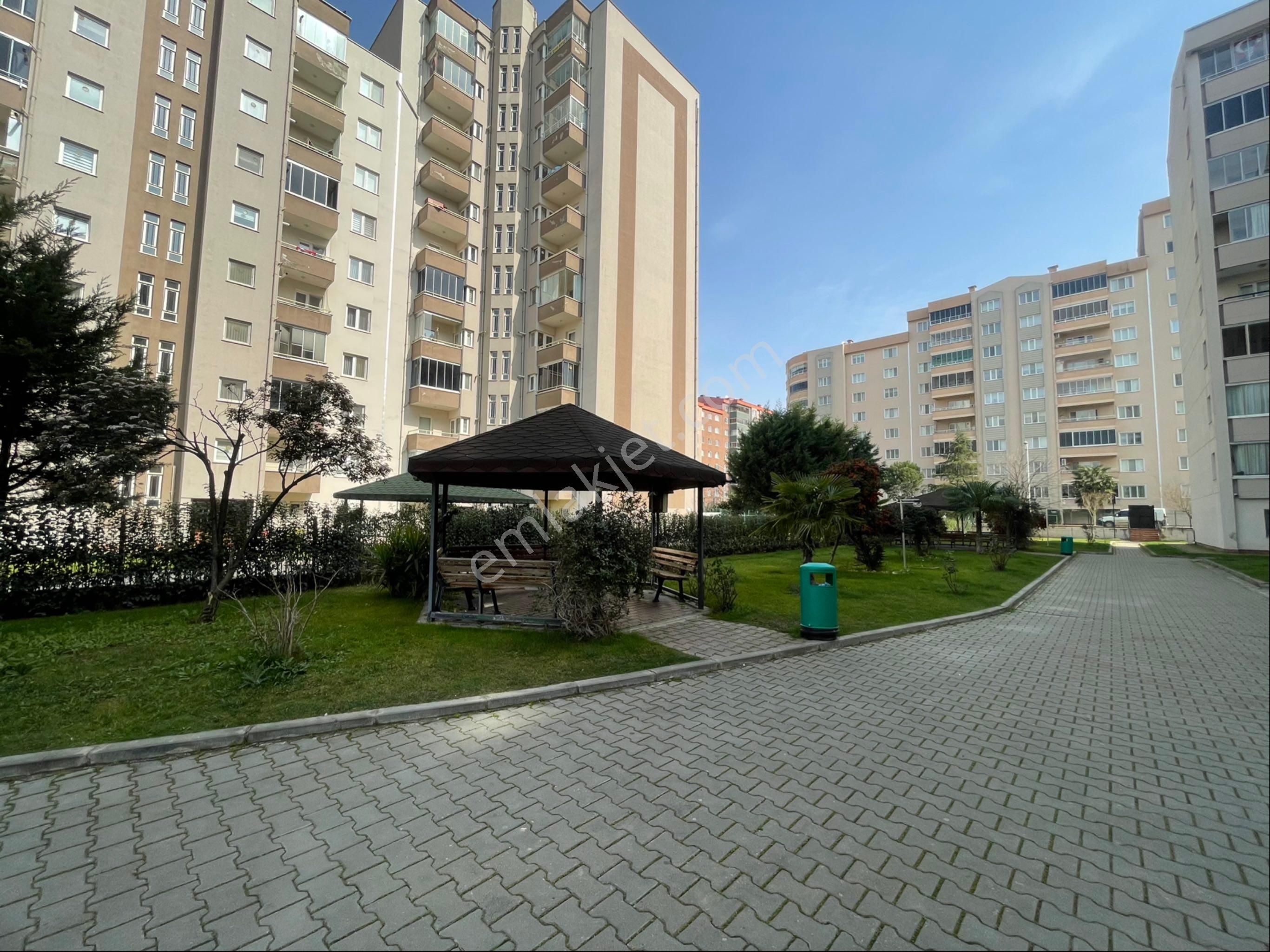 Elfi'den Yüzüncüyıl Mh. Merkez Kent Sitesi 4+1 Satılık Daire - Görsel 4