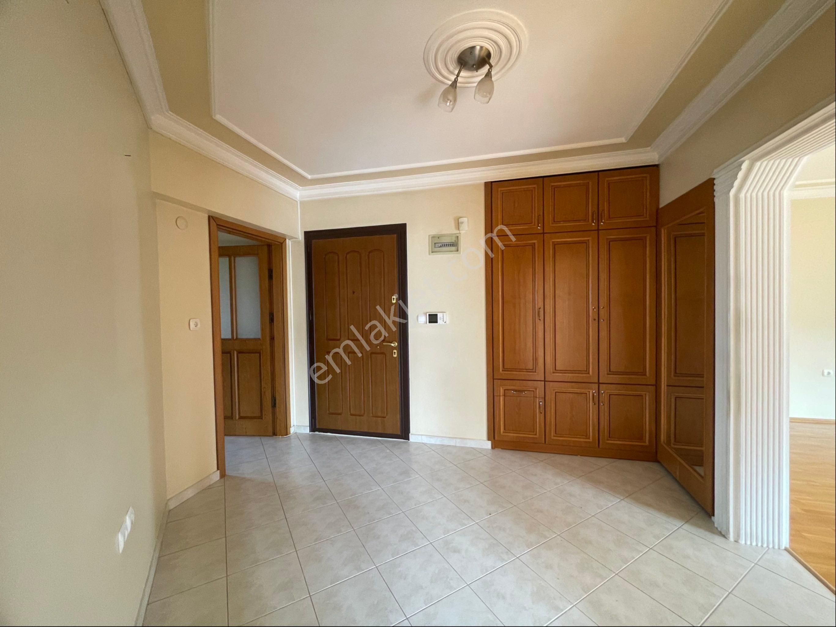 Elfi'den Yüzüncüyıl Mh. Merkez Kent Sitesi 4+1 Satılık Daire - Görsel 5