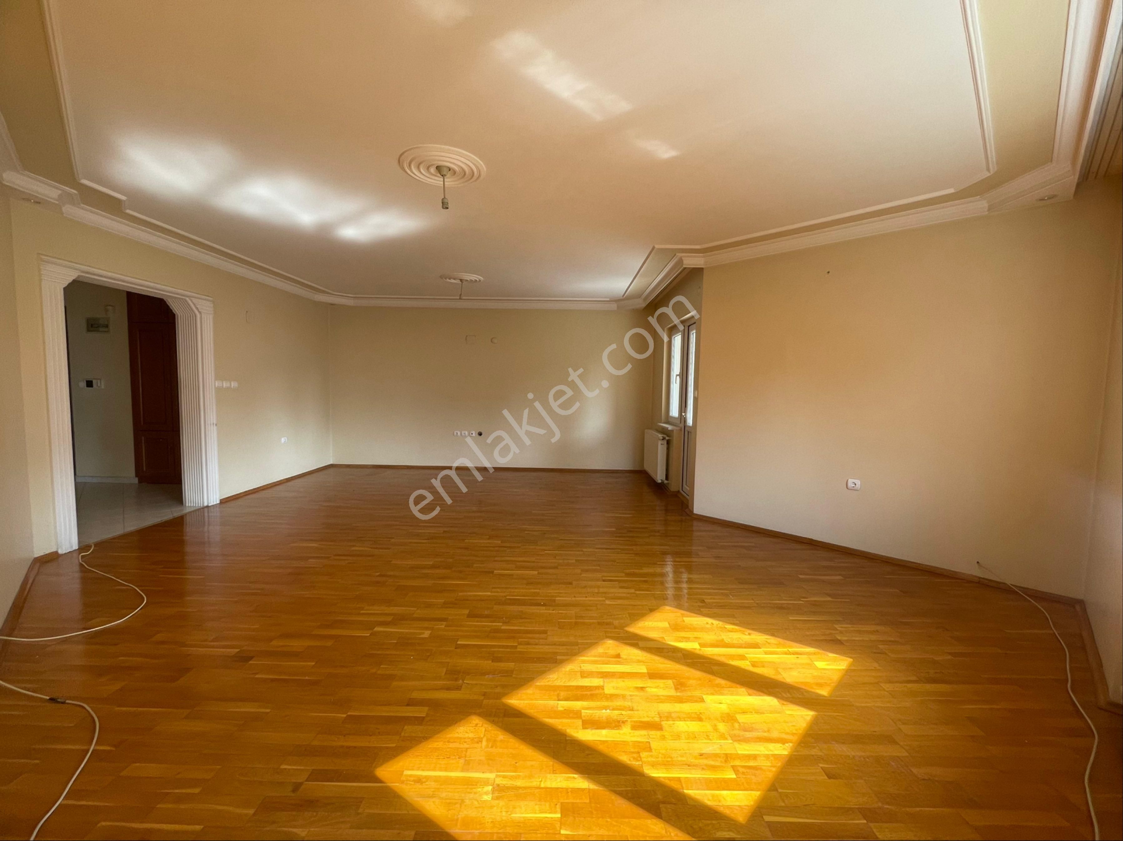 Elfi'den Yüzüncüyıl Mh. Merkez Kent Sitesi 4+1 Satılık Daire - Görsel 6