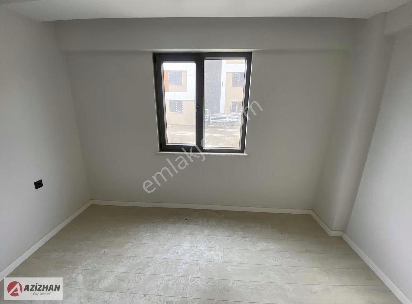 Meram Tıp Fakültesine Çok Yakın Satılık Lüks Ara Kat Daire - Görsel 5