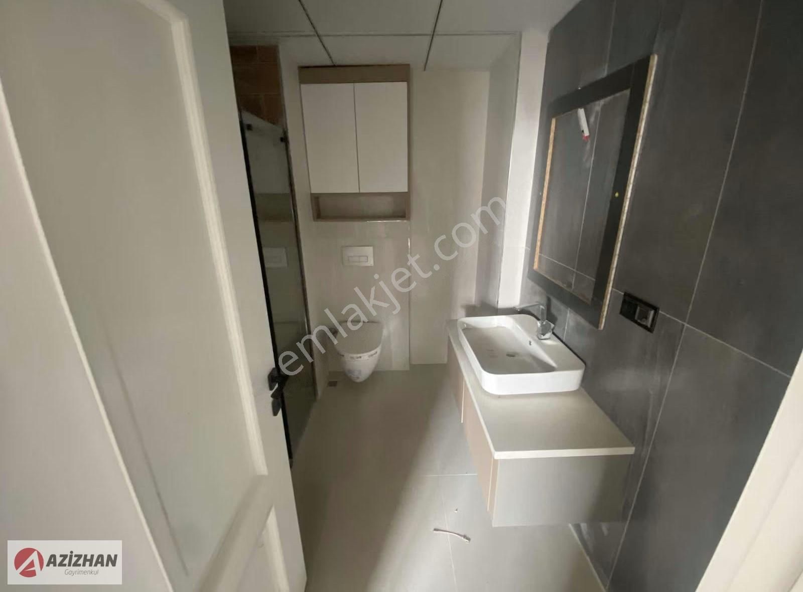 Meram Tıp Fakültesine Çok Yakın Satılık Lüks Ara Kat Daire - Görsel 7