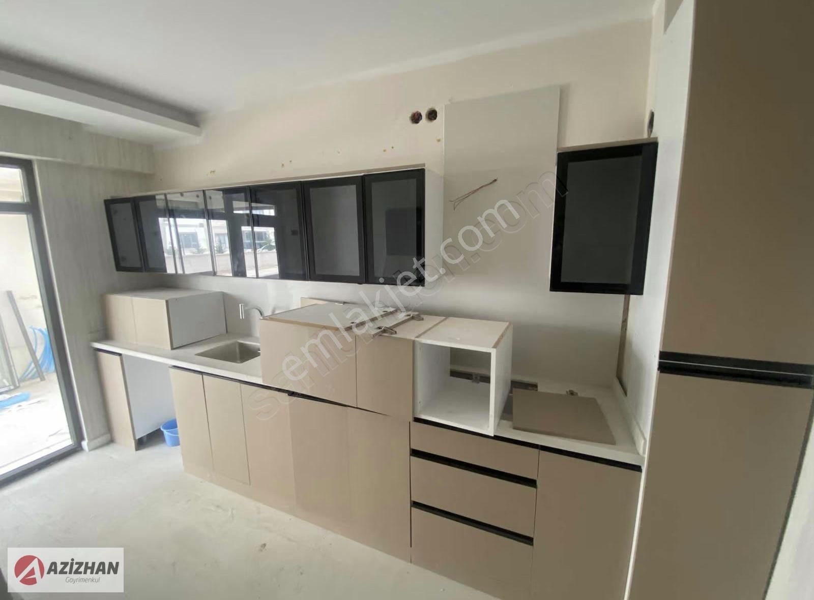 Meram Tıp Fakültesine Çok Yakın Satılık Lüks Ara Kat Daire - Görsel 19