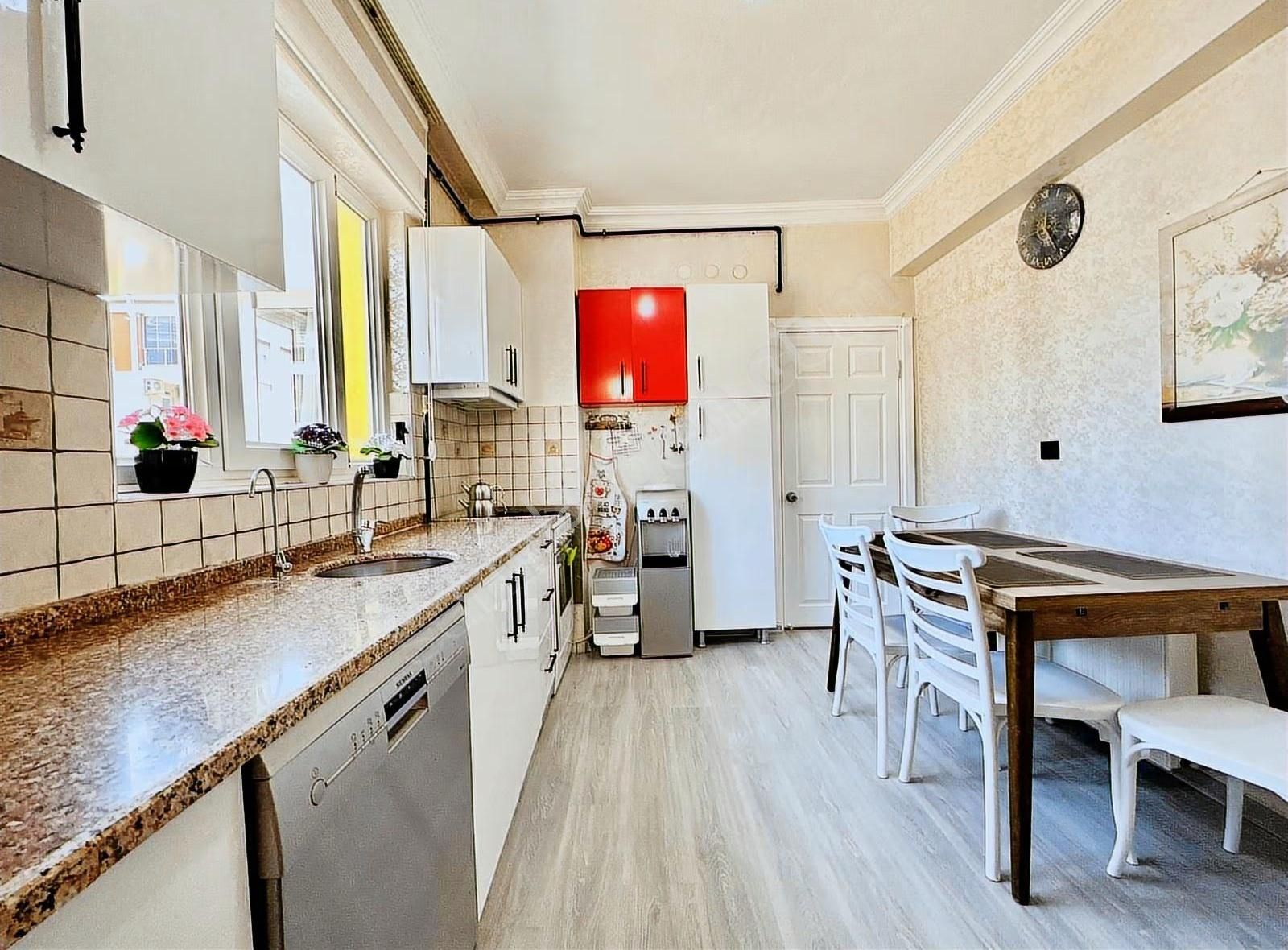 Yenigünde Mevlana Petrol Yanı 3+1 Ara Katta Doğalgazlı Daire - Görsel 5