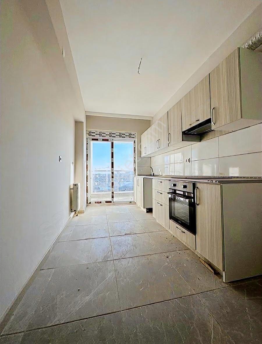 Güneşevlerinde 2+1 Herseyi Ayri Geniş Yuksek Giris - Görsel 7