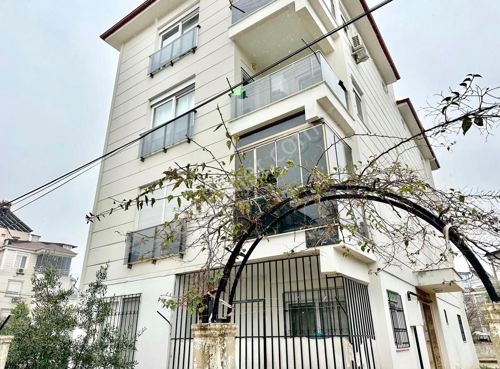 Sütçüler Mah 2+1 Tranvaya 100 Metre Mesafede Full Eşyali Kiralik - Görsel 16