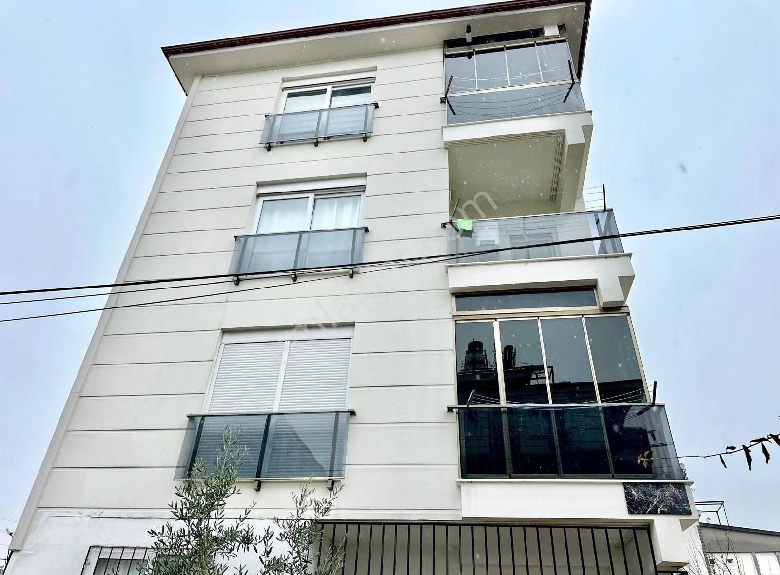 Sütçüler Mah 2+1 Tranvaya 100 Metre Mesafede Full Eşyali Kiralik - Görsel 7